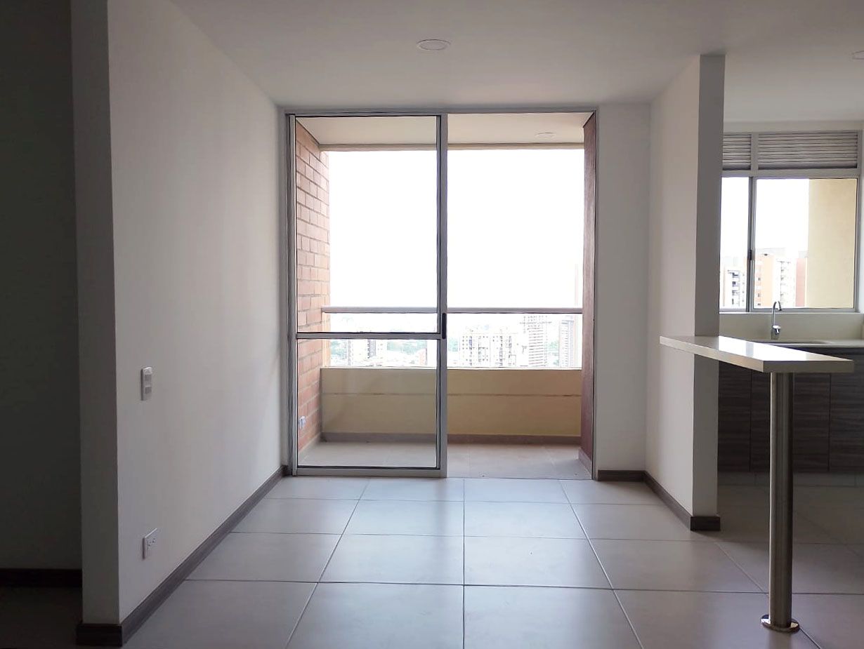 Apartamento en arriendo Antioquia Sabaneta María Auxiliadora 80 m2 Habitaciones 3 Baños 2 Garajes 2 Precio $2800000
