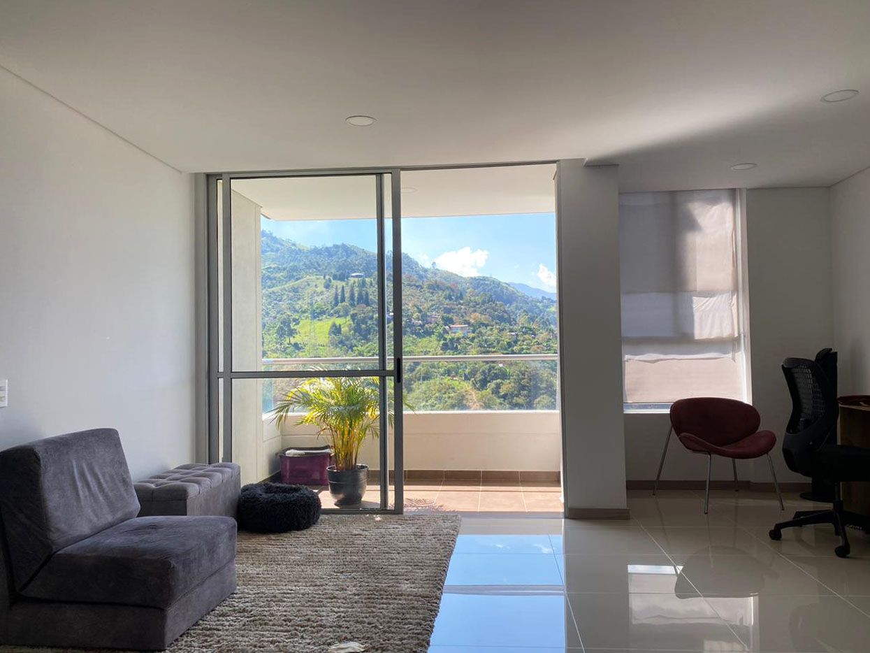 Apartamento en arriendo Antioquia Envigado El Salado 74 m2 Habitaciones 2 Baños 2 Garajes 2 Precio $4530000