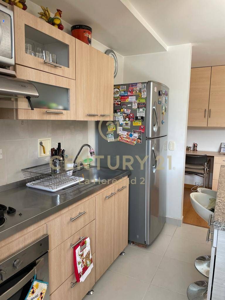 Apartamento en venta Antioquia Rionegro San Antonio 42 m2 Habitaciones 1 Baños 0 Garajes 2 Precio $210000000