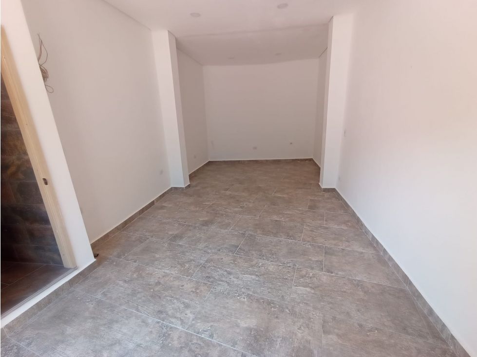 Local en arriendo Antioquia Medellín Ferreni 25 m2 Habitaciones 0 Baños 1 Garajes 0 Precio $2300000