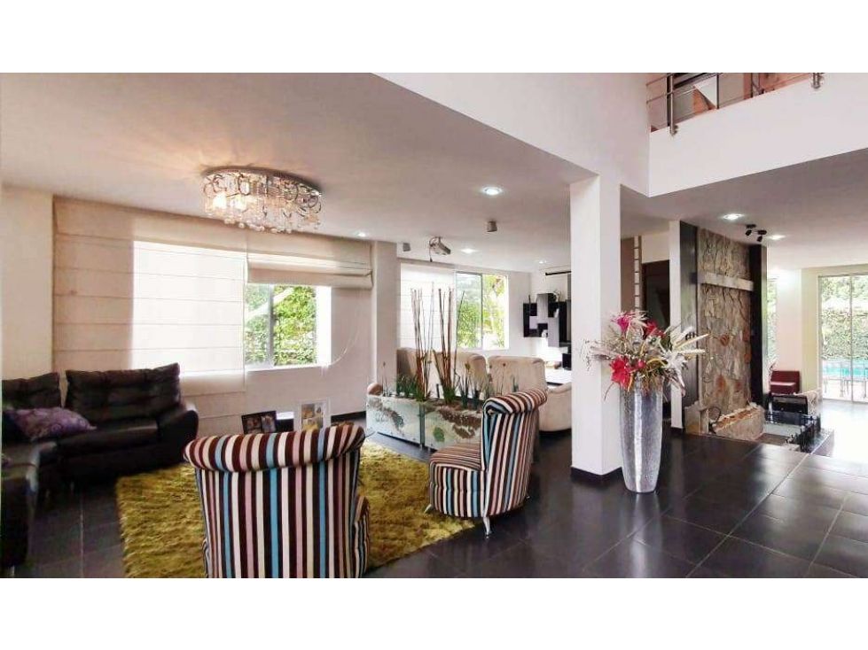 Casa en venta Santander Floridablanca Molinos Altos 510 m2 Habitaciones 5 Baños 5 Garajes 1 Precio $1750000000