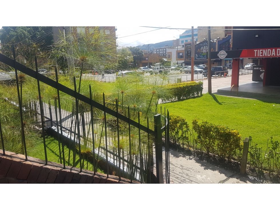 Lote en venta Cundinamarca Bogotá Santa Barbara Occidental 777 m2 Habitaciones 0 Baños 1 Garajes 5 Precio $5950000000