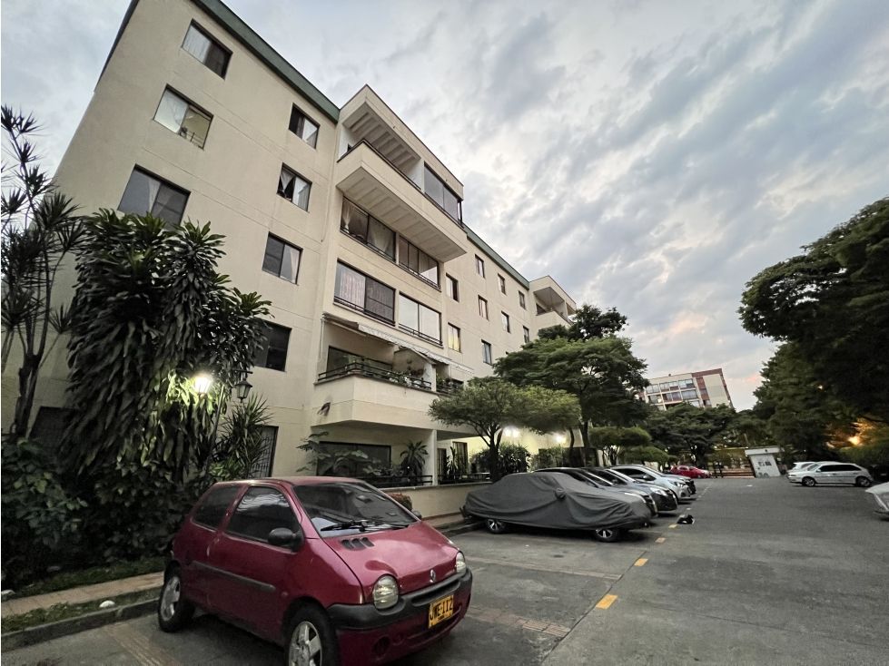 Apartamento en venta Valle Del Cauca Cali Santa Anita - La Selva 64 m2 Habitaciones 3 Baños 2 Garajes 2 Precio $300000000