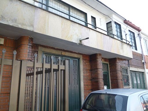 Casa en venta Cundinamarca Bogotá La Soledad 540 m2 Habitaciones 4 Baños 5 Garajes 2 Precio $1600000000