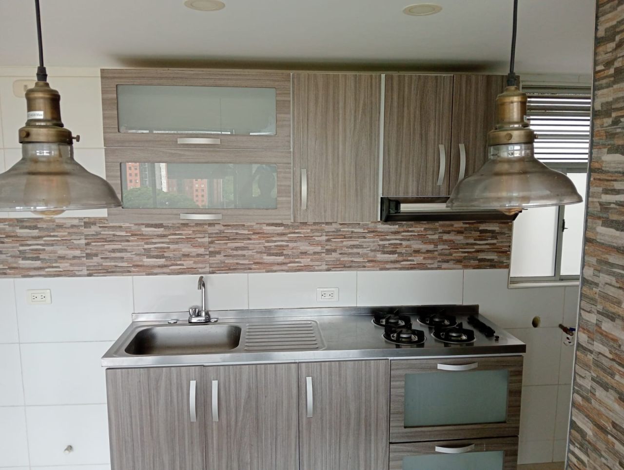 Apartamento en arriendo Valle Del Cauca Cali Unidad Residencial Remansos Del Lili 60 m2 Habitaciones 2 Baños 2 Garajes 1 Precio $1400000