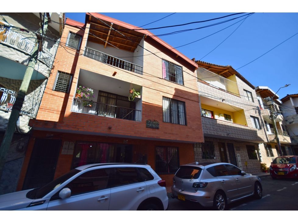 Apartamento en venta Antioquia Envigado La Mina 140 m2 Habitaciones 4 Baños 1 Garajes 0 Precio $360000000