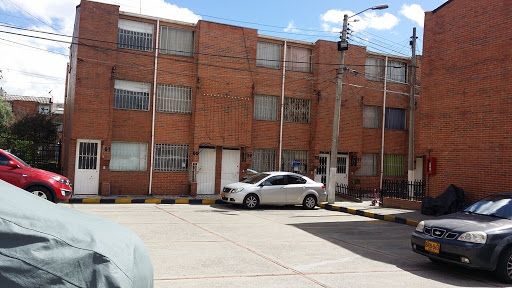 Casa en venta Cundinamarca Bogotá Cjr Madelena Ix 82 m2 Habitaciones 3 Baños 2 Garajes 1 Precio $320000000