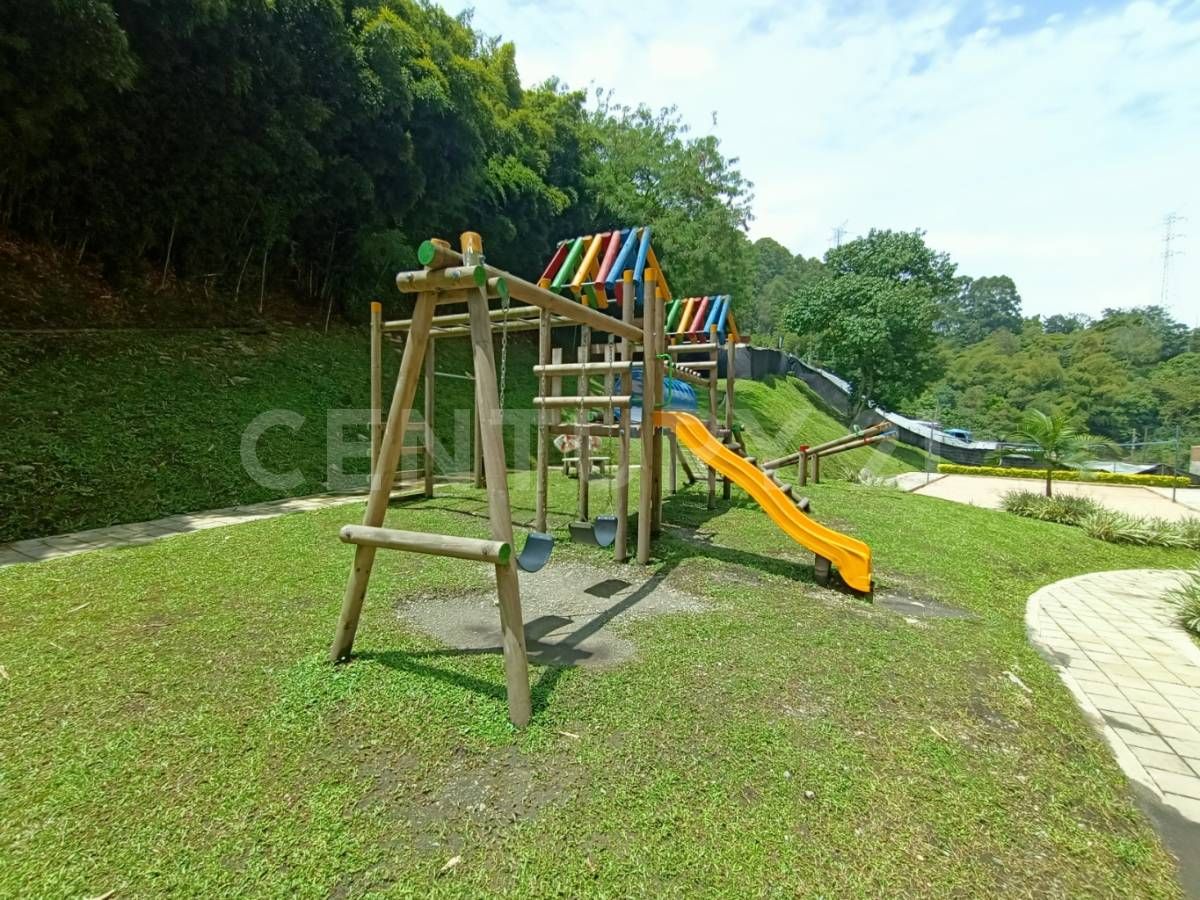 Apartamento en venta Antioquia Medellín Panorama 58 m2 Habitaciones 2 Baños 2 Garajes 2 Precio $394000000