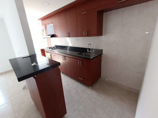 Apartamento en arriendo Antioquia Medellín Calasanz Parte Alta 80 m2 Habitaciones 3 Baños 2 Garajes 2 Precio $2900000