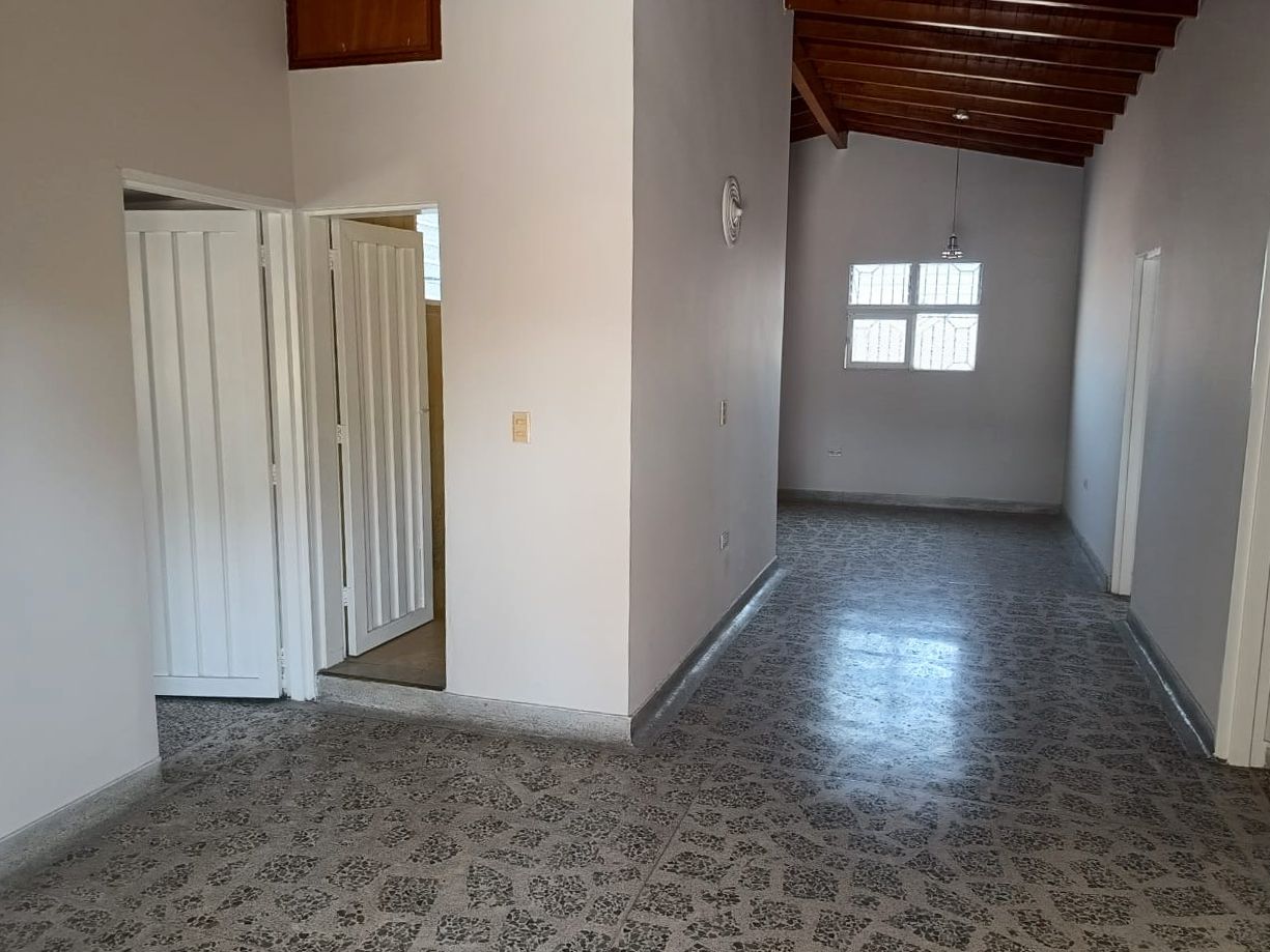 Apartamento en arriendo Antioquia Medellín Santa Lucia 70 m2 Habitaciones 3 Baños 0 Garajes 1 Precio $2600000