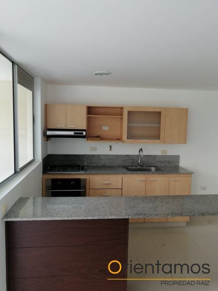 Apartamento en arriendo Antioquia Medellín Los Balsos No2 76 m2 Habitaciones 2 Baños 2 Garajes 2 Precio $4000000