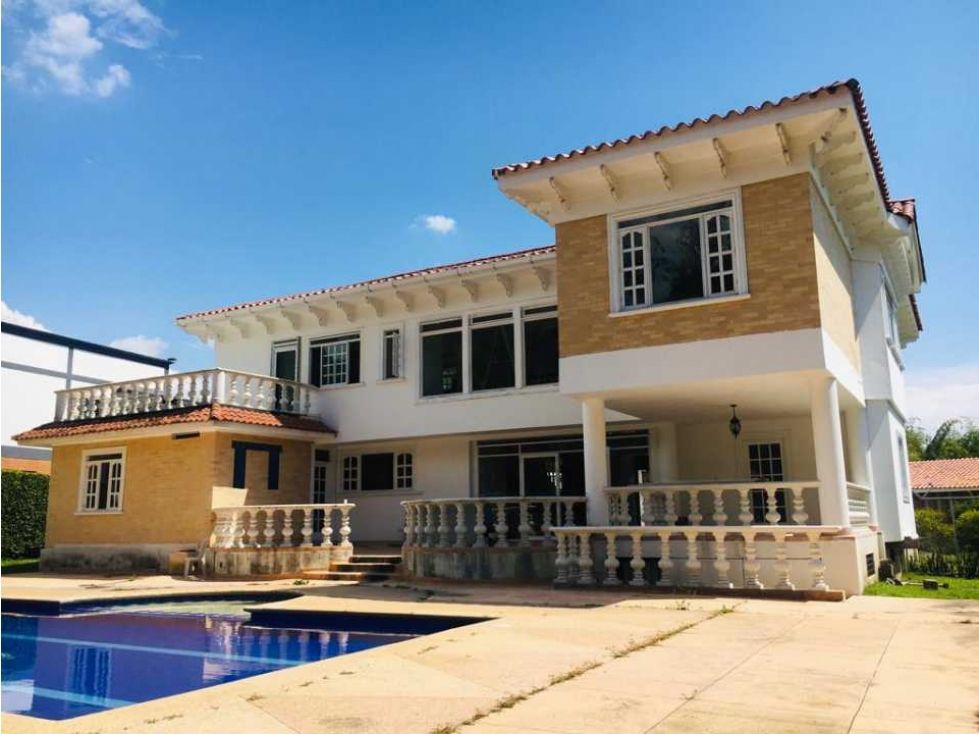 Casa Campestre en venta Risaralda Pereira Pereira 800 m2 Habitaciones 8 Baños 15 Garajes 10 Precio $1500000000