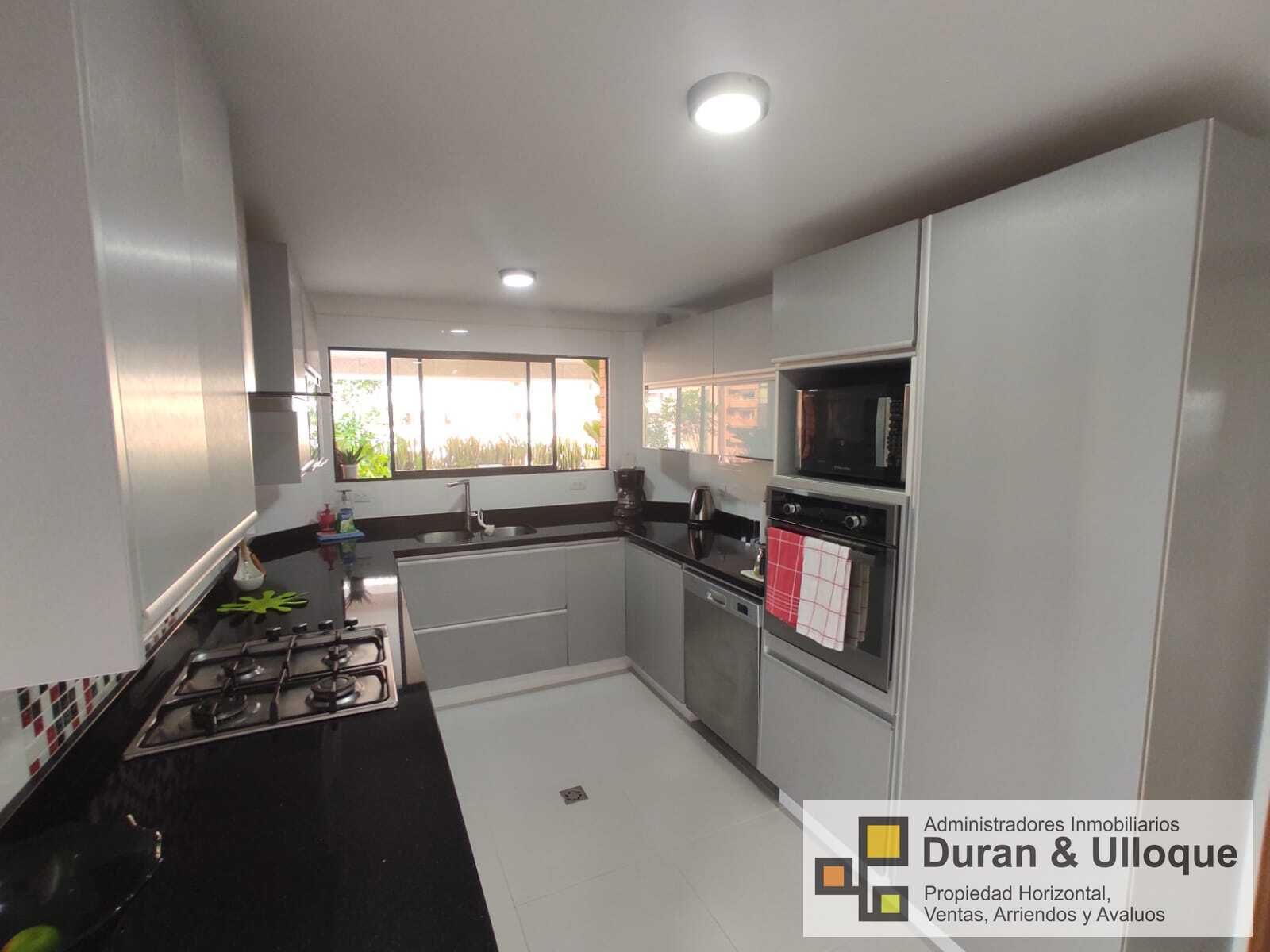 Apartamento en venta Santander Bucaramanga Cabecera Del Llano 328 m2 Habitaciones 3 Baños 13 Garajes 3 Precio $1200000000