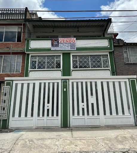 Casa en venta Cundinamarca Bogotá San Eusebio 375 m2 Habitaciones 10 Baños 13 Garajes 4 Precio $950000000