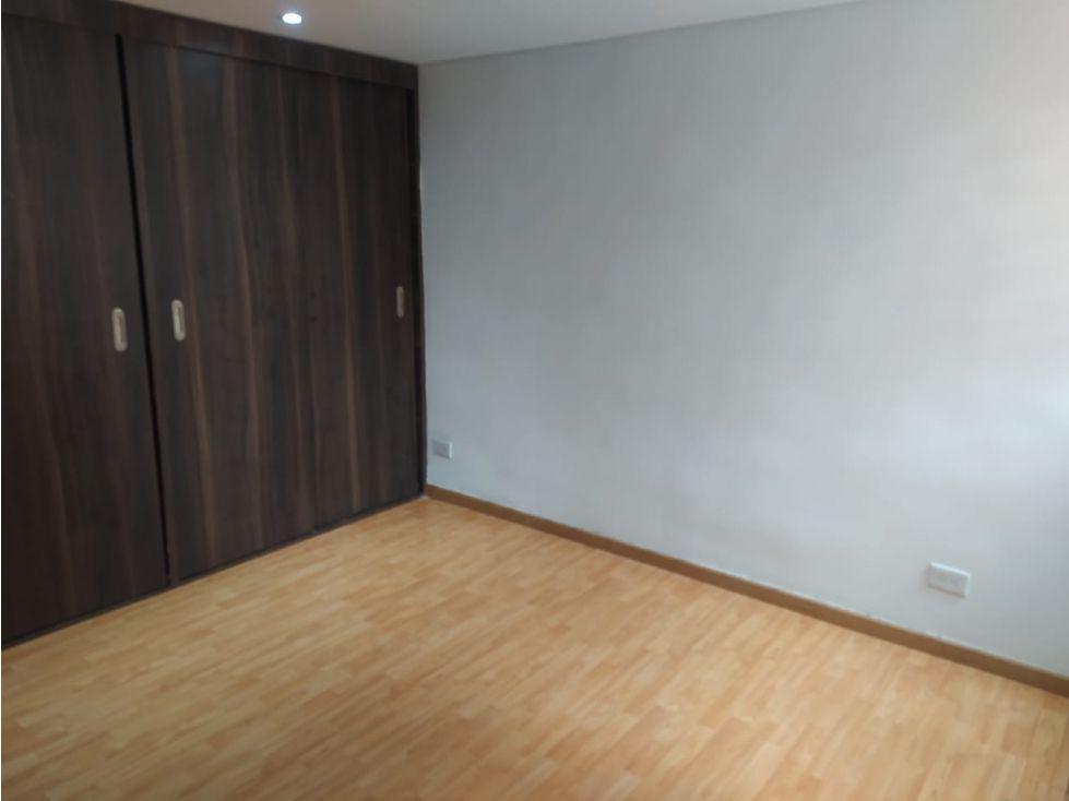 Apartamento en arriendo Cundinamarca Zipaquirá Cr Los Nogales 57 m2 Habitaciones 3 Baños 2 Garajes 1 Precio $1000000