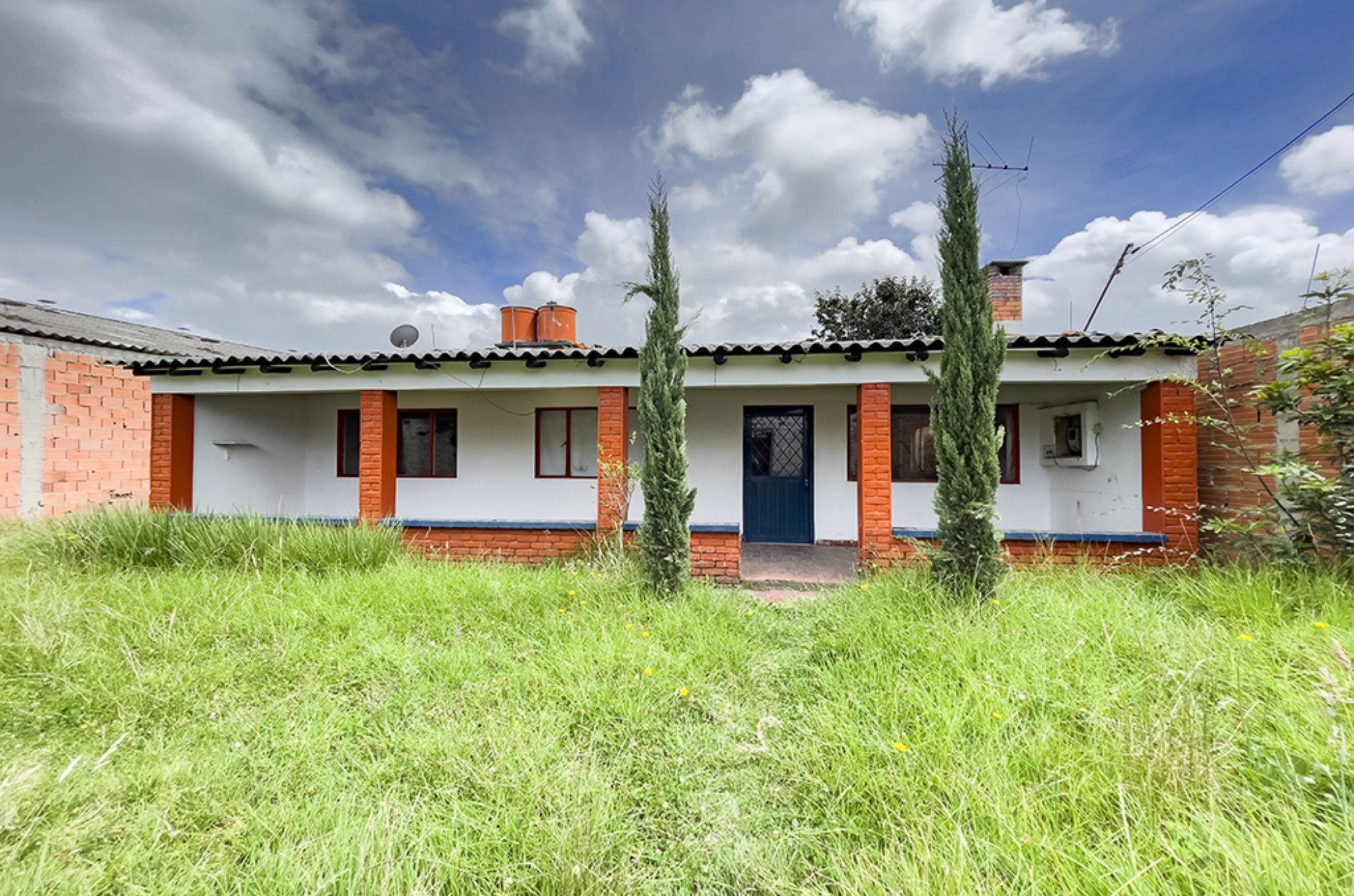 Inmuebles en Remate Casa en venta Cundinamarca Tocancipá Vereda Tibitoc 641 m2 Habitaciones 9 Baños 4 Garajes 0 Precio $1235000000