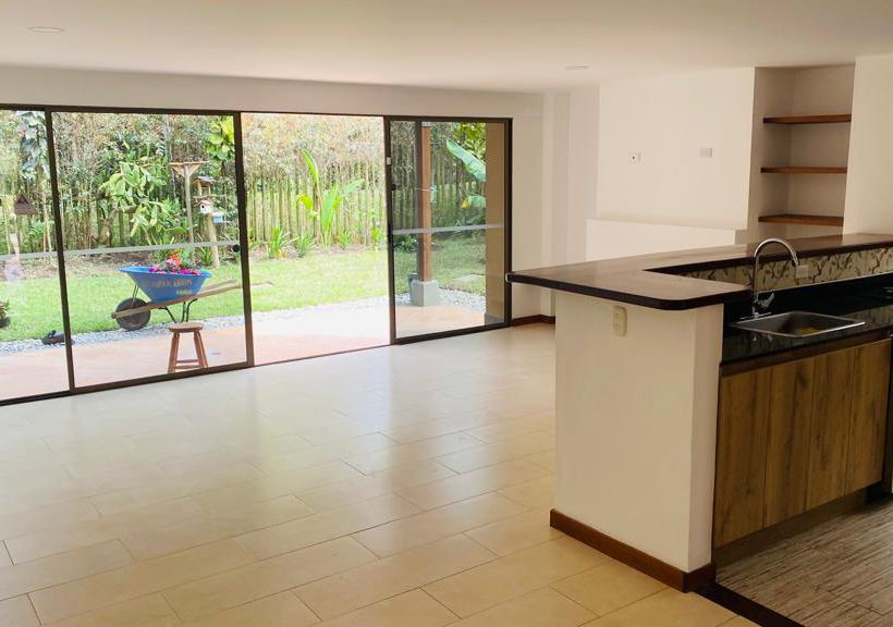 Casa en arriendo Antioquia El Retiro El Retiro 206 m2 Habitaciones 3 Baños 6 Garajes 5 Precio $6700000