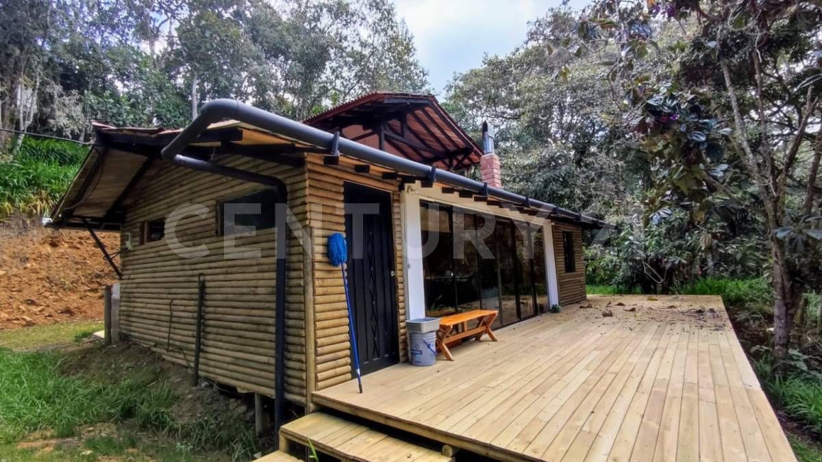 Lote en venta Antioquia Medellín Medellín 321 m2 Habitaciones 0 Baños 10 Garajes 1 Precio $1780000000