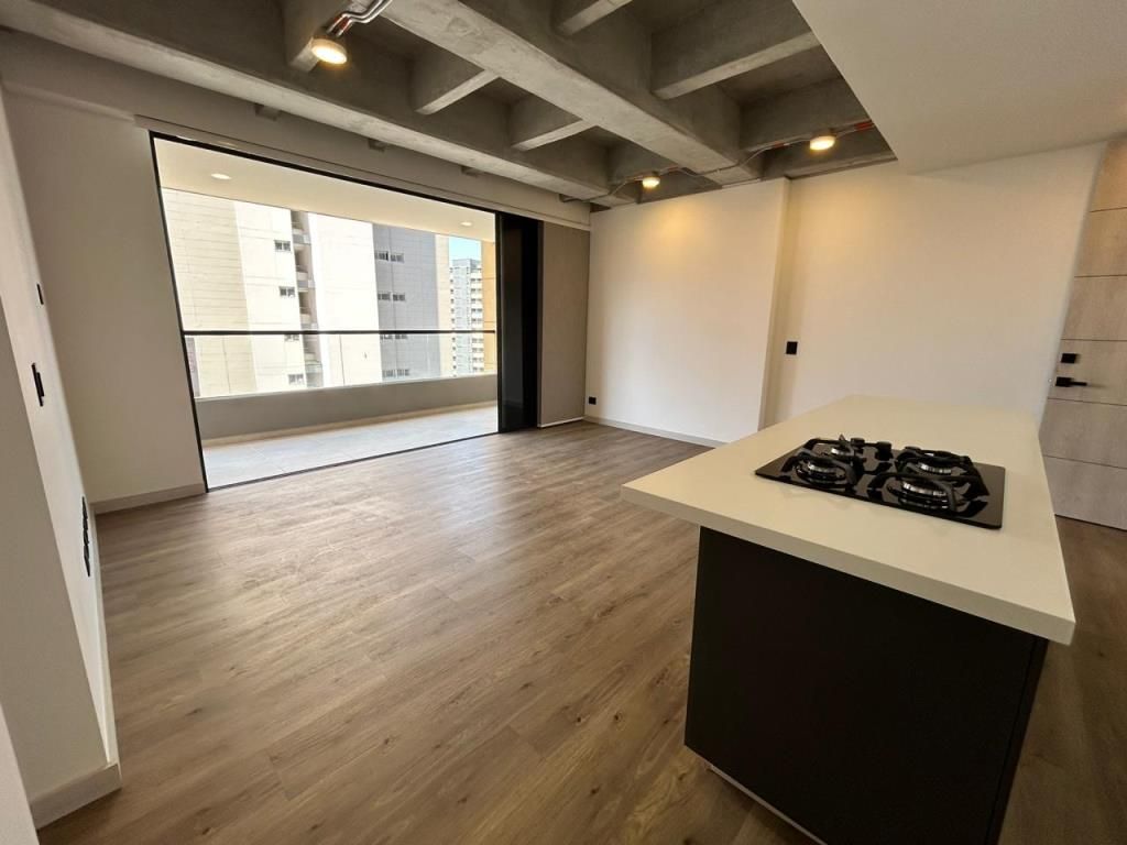 Apartamento en arriendo Antioquia Envigado La Inmaculada 76 m2 Habitaciones 2 Baños 2 Garajes 3 Precio $4500000