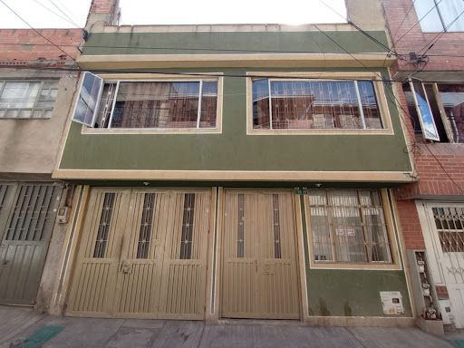 Casa en venta Cundinamarca Bogotá Villa Dorado Norte 205 m2 Habitaciones 6 Baños 3 Garajes 1 Precio $400000000