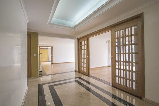 Apartamento en venta Cundinamarca Bogotá Los Rosales 257 m2 Habitaciones 4 Baños 4 Garajes 3 Precio $2295000000