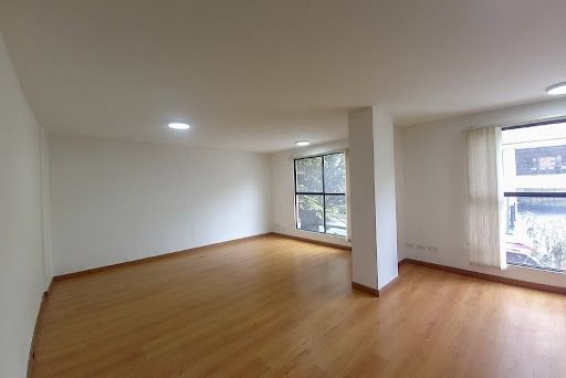 Oficina en venta Cundinamarca Bogotá Chicó Norte 41 m2 Habitaciones 0 Baños 1 Garajes 0 Precio $300000000