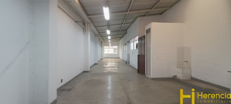 Bodega en arriendo Antioquia Medellín La Colina 110 m2 Habitaciones 0 Baños 2 Garajes 0 Precio $4000000