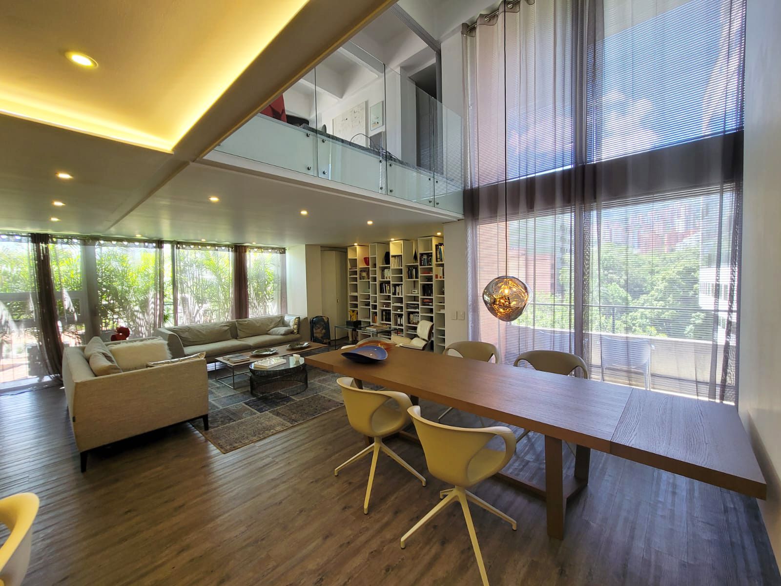 Apartamento en arriendo Antioquia Medellín Medellín 200 m2 Habitaciones 2 Baños 6 Garajes 3 Precio $13150000