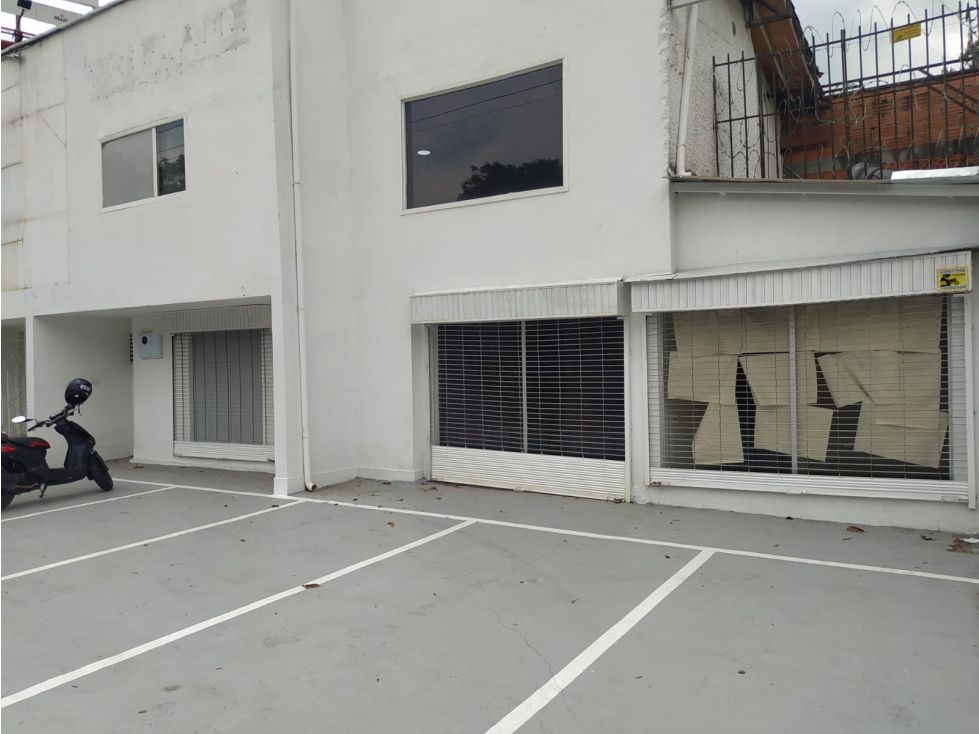 Casa en arriendo Antioquia Medellín Patio Bonito 320 m2 Habitaciones 5 Baños 15 Garajes 12 Precio $19000000