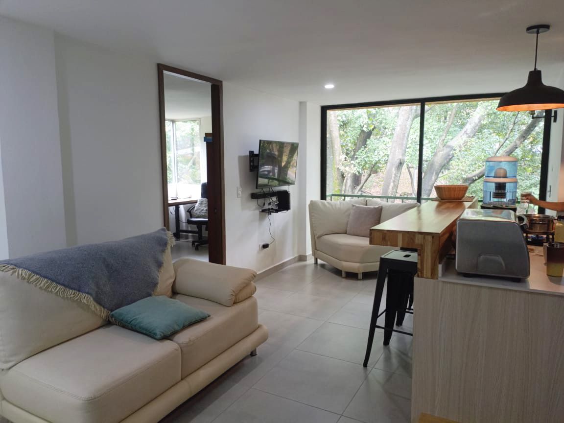 Apartamento en arriendo Antioquia Medellín Cristo Rey 74 m2 Habitaciones 3 Baños 2 Garajes 2 Precio $2600000