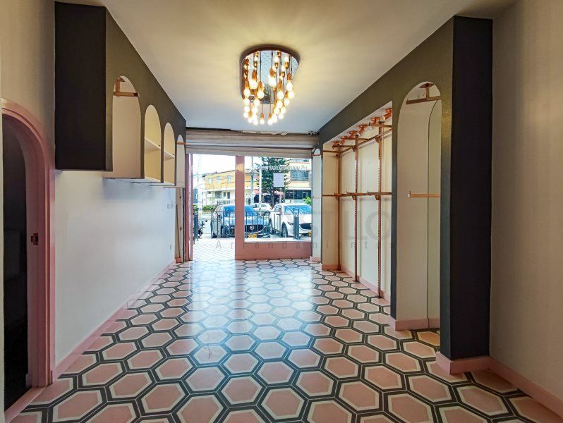 Local en arriendo Antioquia Medellín Simon Bolivar 25 m2 Habitaciones 0 Baños 1 Garajes 0 Precio $2800000