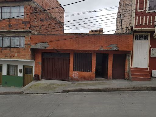 Casa en venta Cundinamarca Bogotá San Pedro 120 m2 Habitaciones 1 Baños 1 Garajes 2 Precio $320000000