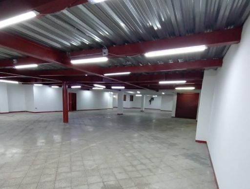 Bodega en arriendo Antioquia Medellín Caribe 530 m2 Habitaciones 0 Baños 0 Garajes 0 Precio $11500000
