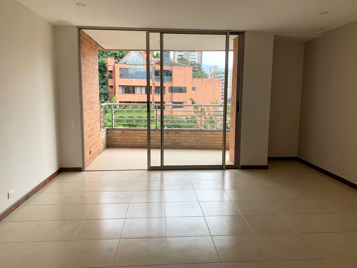 Apartamento en arriendo Antioquia Medellín La Florida 89 m2 Habitaciones 2 Baños 2 Garajes 2 Precio $4200000