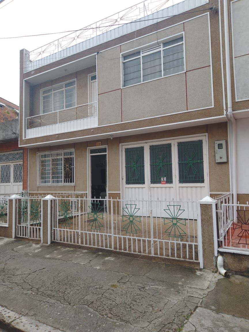 Casa en venta Tolima Ibagué El Carmen 217 m2 Habitaciones 3 Baños 4 Garajes 2 Precio $450000000