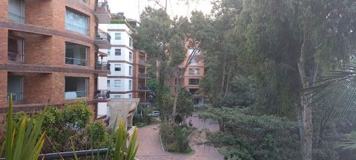 Apartamento en venta Cundinamarca Bogotá Niza Suba 440 m2 Habitaciones 4 Baños 4 Garajes 4 Precio $2700000000