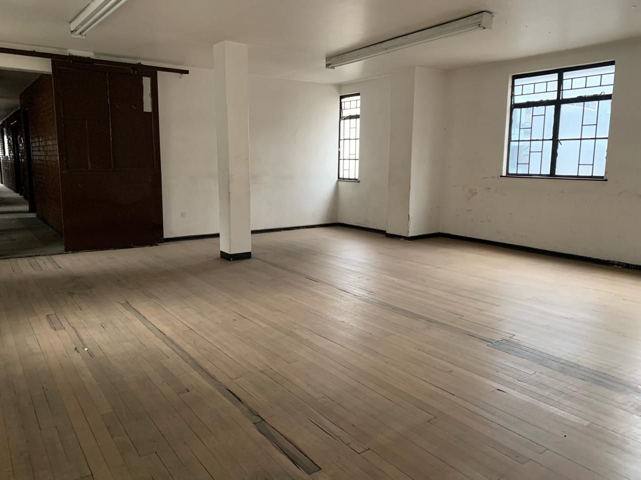 Oficina en arriendo Cundinamarca Bogotá La Veracruz 276 m2 Habitaciones 0 Baños 6 Garajes 1 Precio $3830000