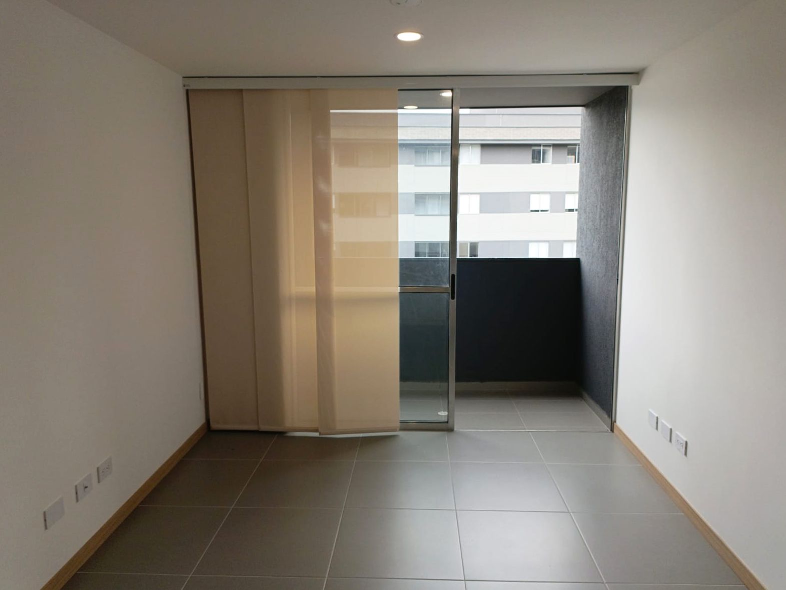 Apartamento en arriendo Antioquia Medellín Santa Fe 43 m2 Habitaciones 1 Baños 0 Garajes 2 Precio $2750000