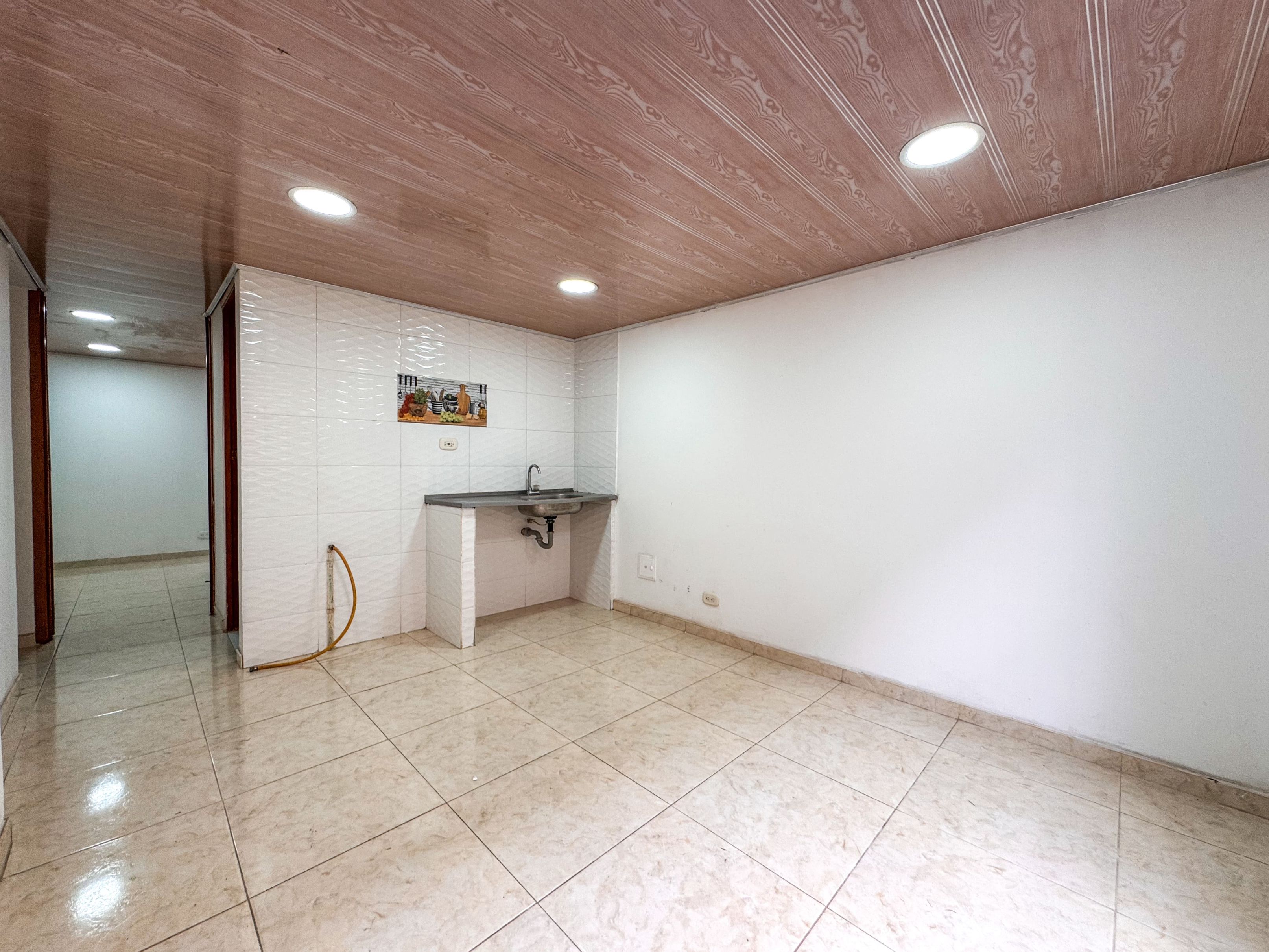 Apartaestudio en arriendo Cundinamarca Soacha Parque Campestre 30 m2 Habitaciones 1 Baños 1 Garajes 1 Precio $500000
