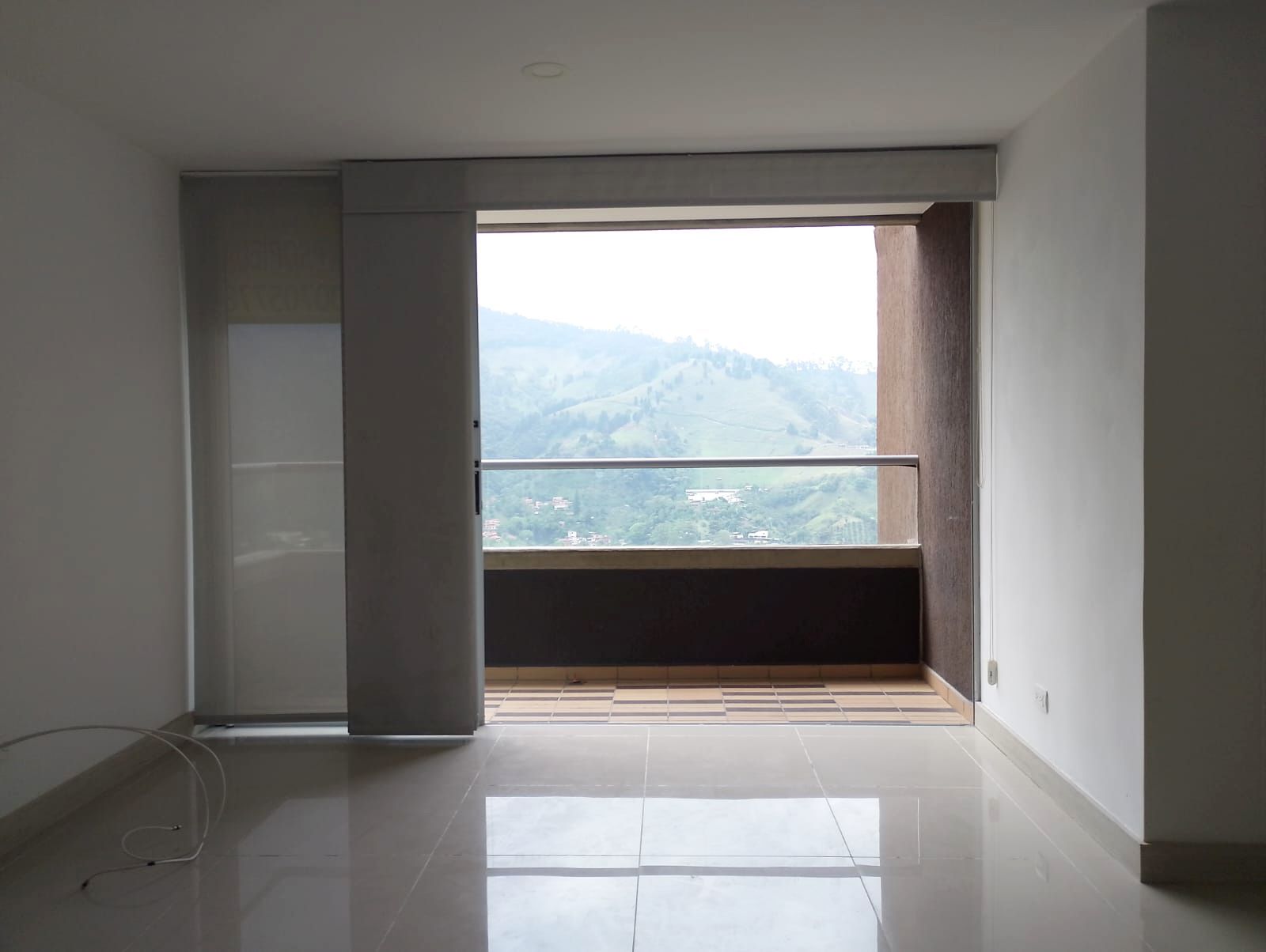 Apartamento en arriendo Antioquia Sabaneta Sabaneta 75 m2 Habitaciones 3 Baños 2 Garajes 2 Precio $3400000