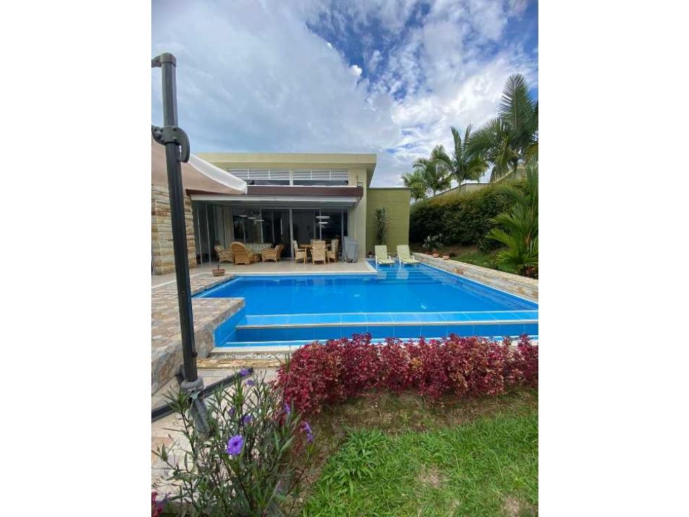Casa Campestre en venta Quindío Armenia Armenia 227 m2 Habitaciones 5 Baños 4 Garajes 2 Precio $1390000000