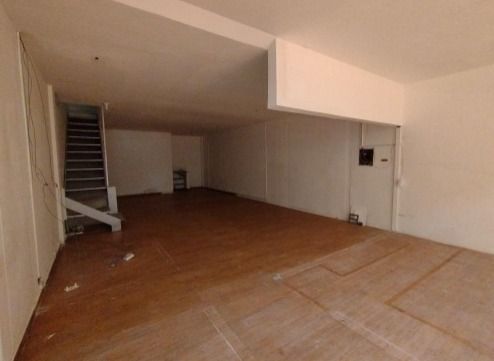 Local en arriendo Antioquia Itagüí La Esmeralda 166 m2 Habitaciones 0 Baños 2 Garajes 0 Precio $8300000