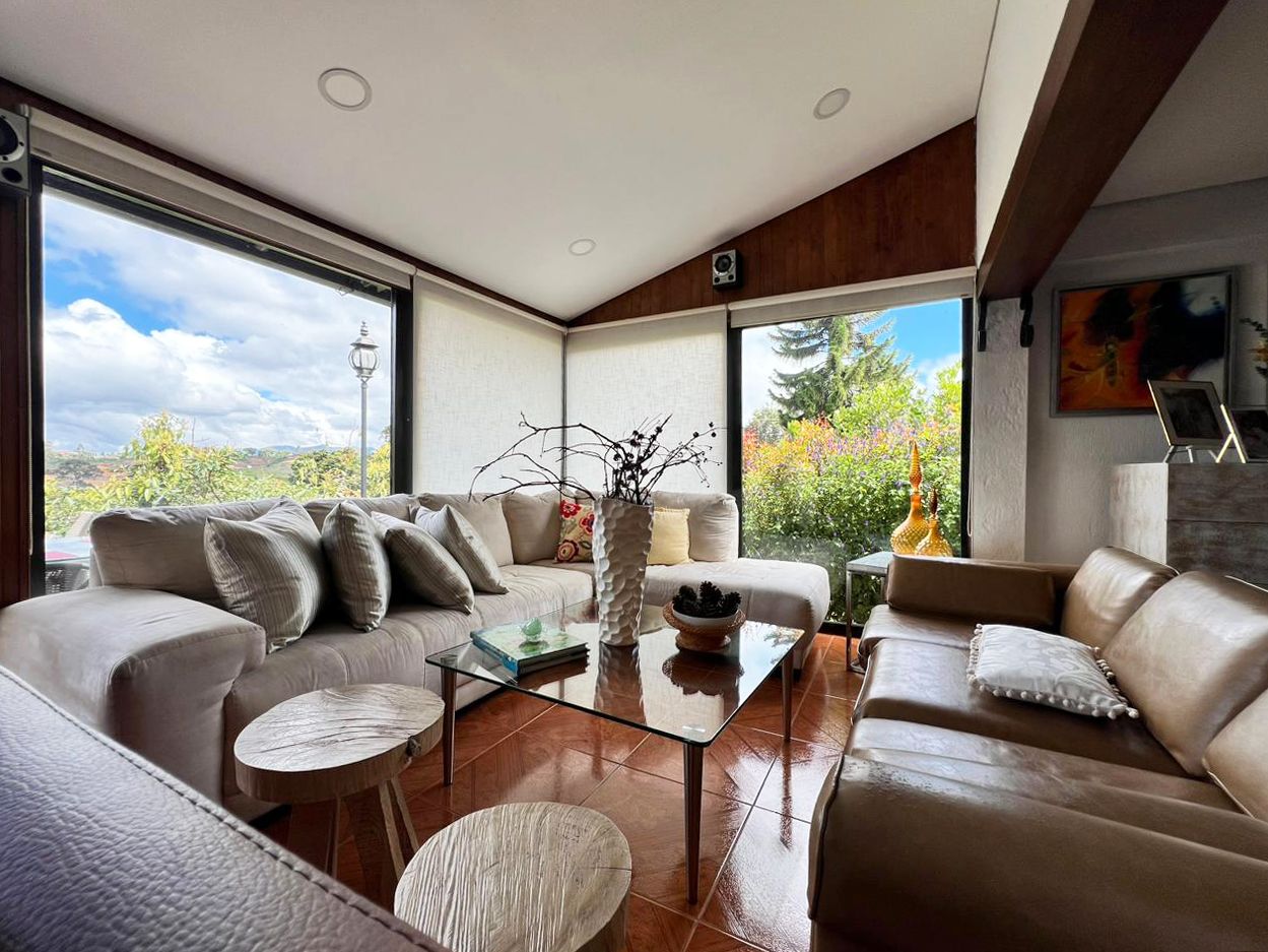 Casa en arriendo Antioquia Rionegro Cuatro Esquinas 142 m2 Habitaciones 3 Baños 4 Garajes 3 Precio $6800000