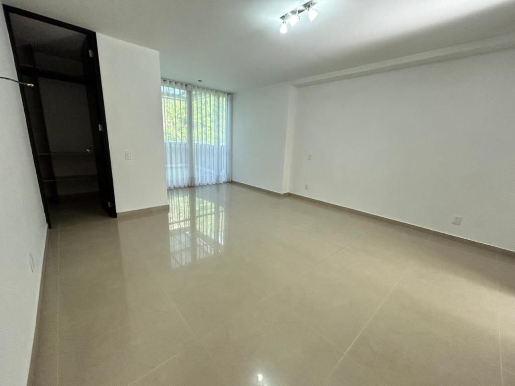 Apartamento en arriendo Antioquia Envigado Quintas De Zuñiga 172 m2 Habitaciones 3 Baños 2 Garajes 3 Precio $6700000