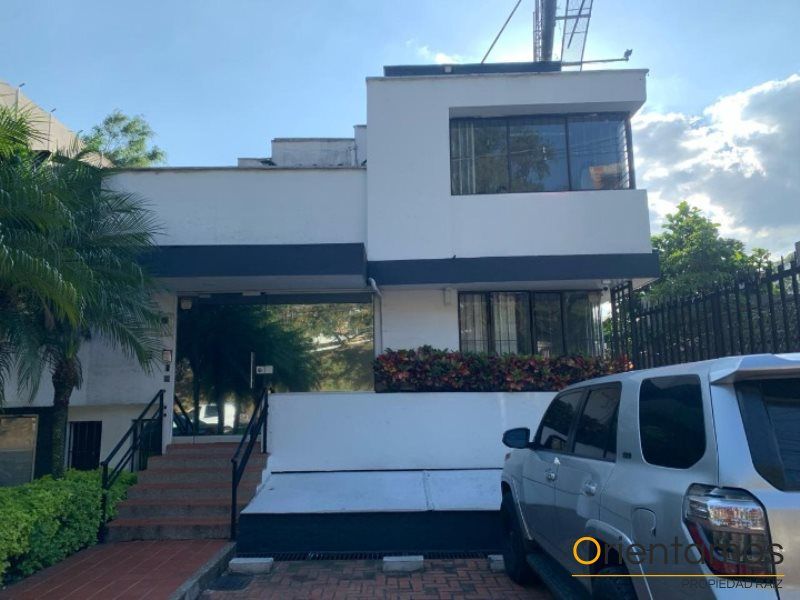 Casa en arriendo Antioquia Medellín Las Lomas No1 420 m2 Habitaciones 7 Baños 5 Garajes 0 Precio $30000000