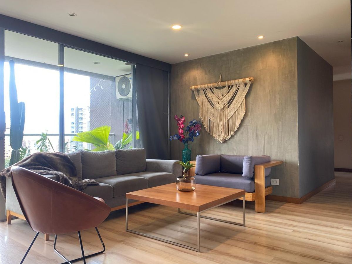 Apartamento en arriendo Antioquia Envigado Zúñiga 137 m2 Habitaciones 3 Baños 6 Garajes 3 Precio $7250000