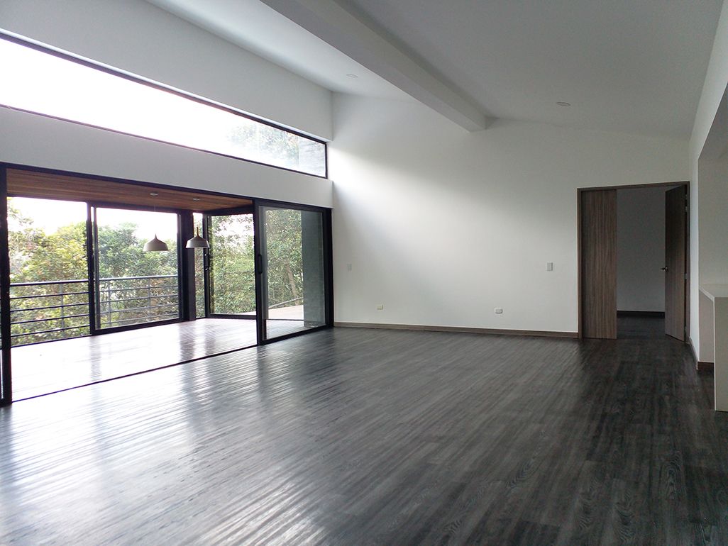 Casa en venta Antioquia El Retiro El Retiro 210 m2 Habitaciones 4 Baños 6 Garajes 11 Precio $2670000000