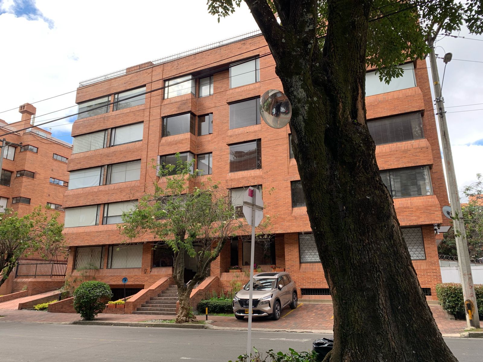 Apartamento en venta Cundinamarca Bogotá Chico Norte Et Iii 108 m2 Habitaciones 3 Baños 3 Garajes 2 Precio $850000000