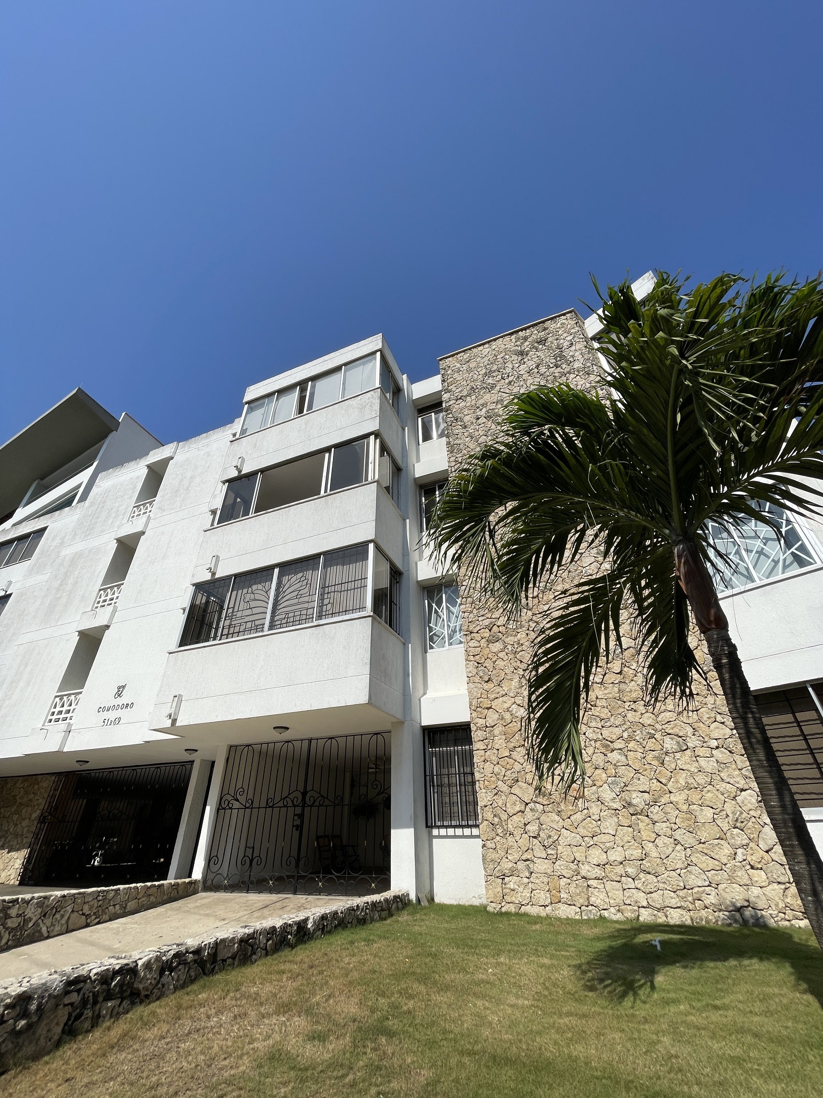 Apartamento en venta Atlántico Barranquilla San Vicente 158 m2 Habitaciones 3 Baños 2 Garajes 2 Precio $350000000
