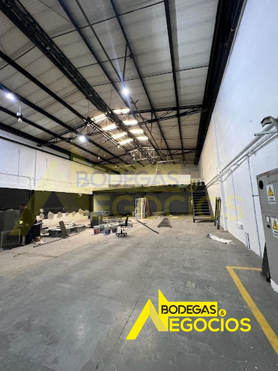 Bodega en venta Antioquia Sabaneta Vegas De La Doctora 700 m2 Habitaciones 0 Baños 19 Garajes 4 Precio $4000000000